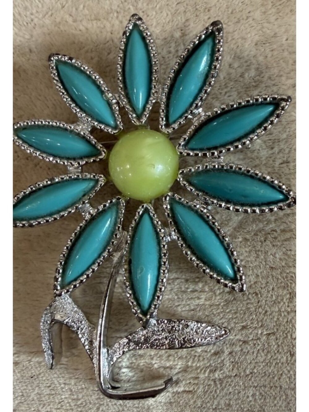 Sarah Coventry Daisy Time Silver Tone Flower Pin Brooch Faux Turquoise
